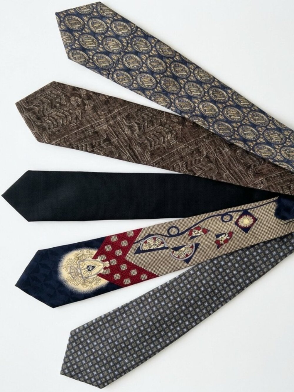Lot of 5 Men's Classic Neckties - Statement Patterns, Korean Air Collectible,etc